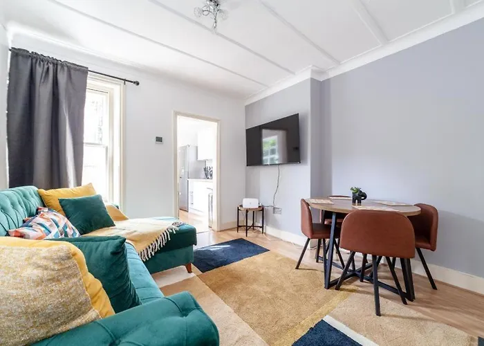 One Bedroom Flat In The Heart Of Brixton