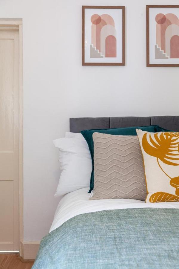 One Bedroom Flat In The Heart Of Brixton Appartamento